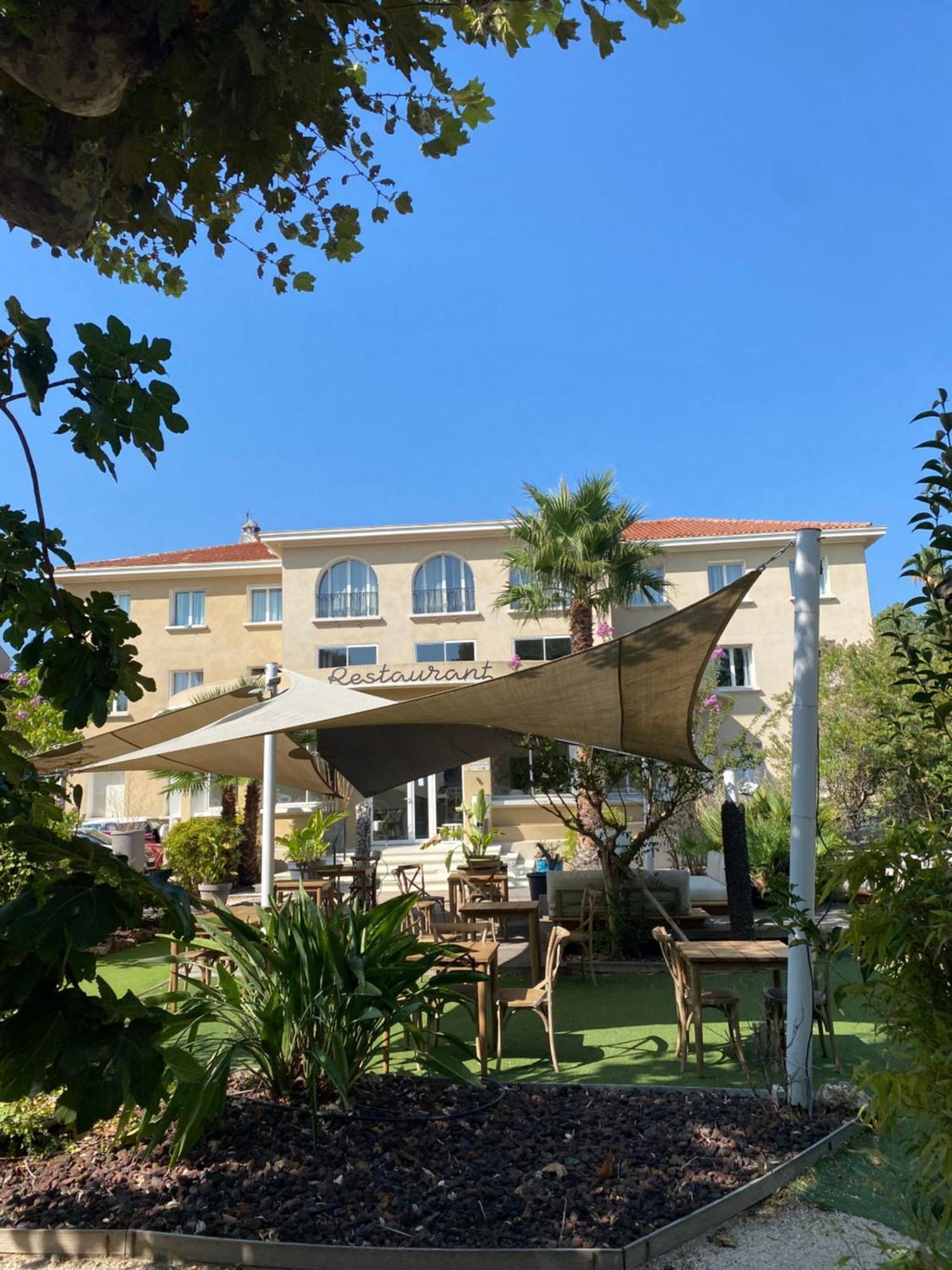 Adonis Sanary Grand Hotel Des Bains Buitenkant foto